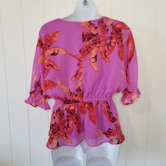 Women's Floral Top Size Medium Fairy Faux Wrap Romantic - Picture 5 of 9
